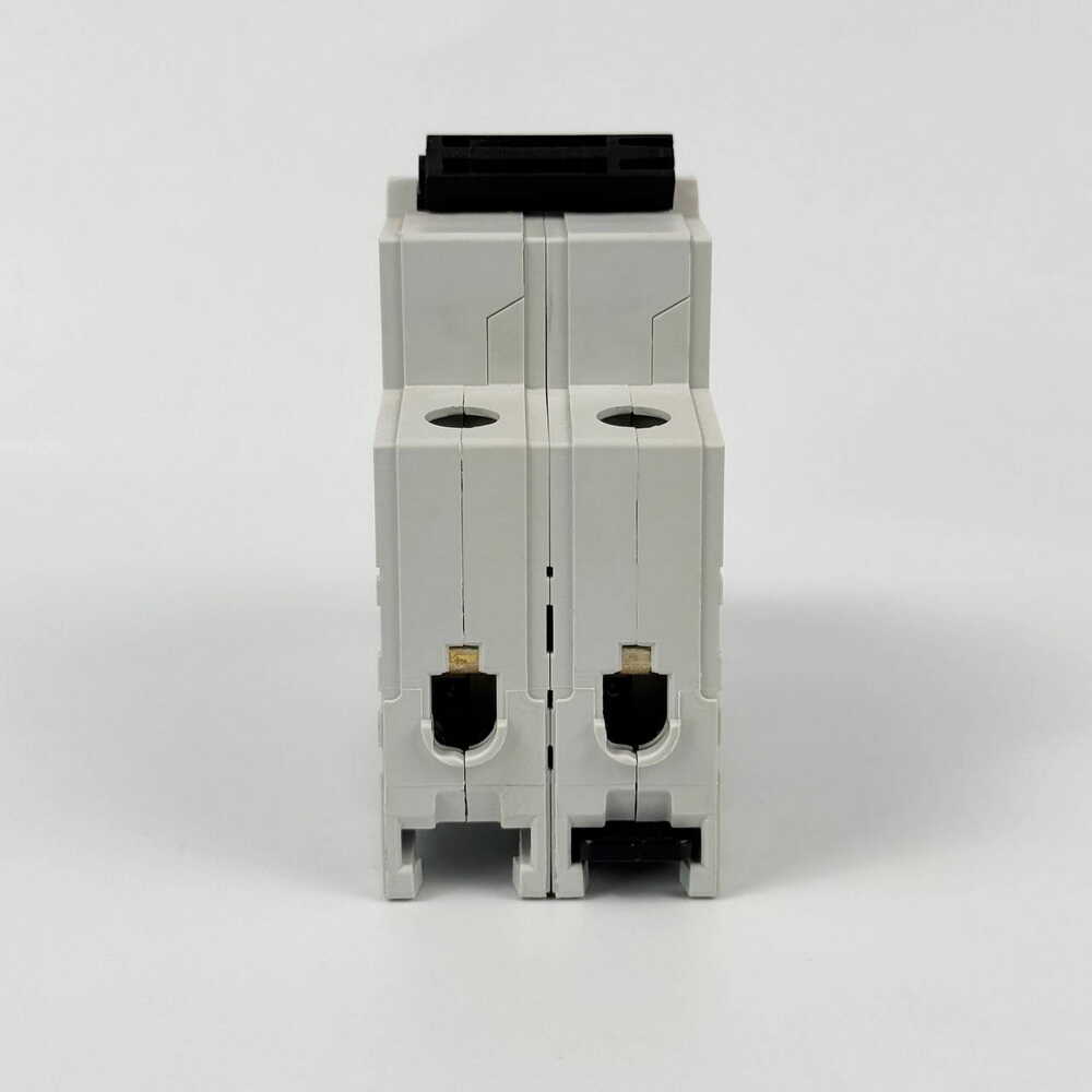 Автоматичний вимикач ABB basic M 2P C50 ( 2CDS642041R0504 )